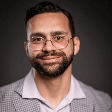 Faisal Owimer's headshot