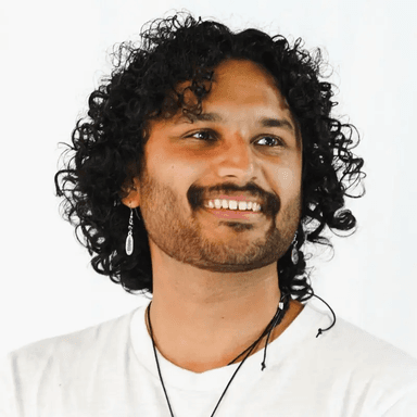 Parth Agrawal's headshot